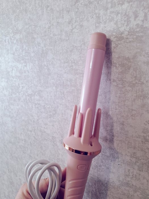 Стайлер для завивки волос