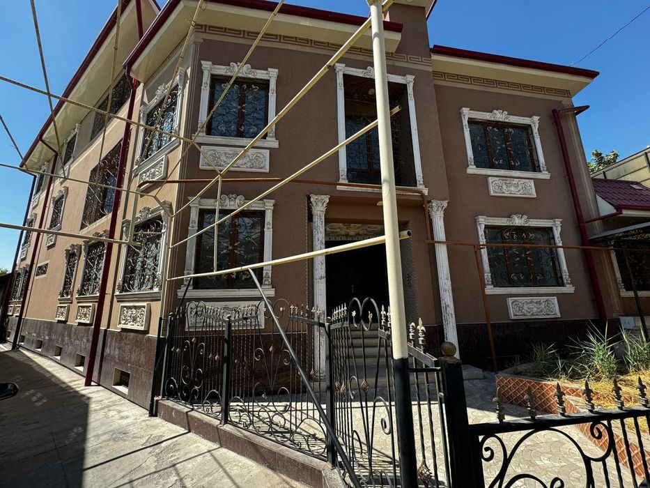 Срочно Горит Здание под Бизнес Mirabad Avenue