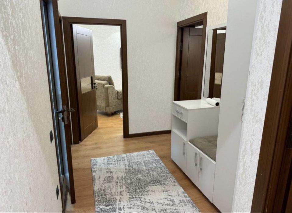 Новомосковская 2/4/9 58м2