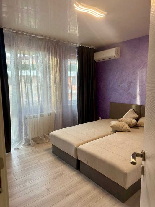 Дава се под наем Тристаен апартамент в София, Витоша - 75 кв.м за 818 € - Снимка #12