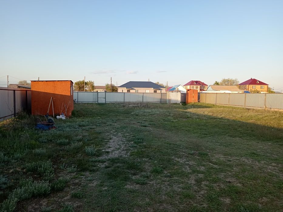 Мұхит 14/б үй сатылады