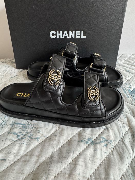 Чехли Chanel