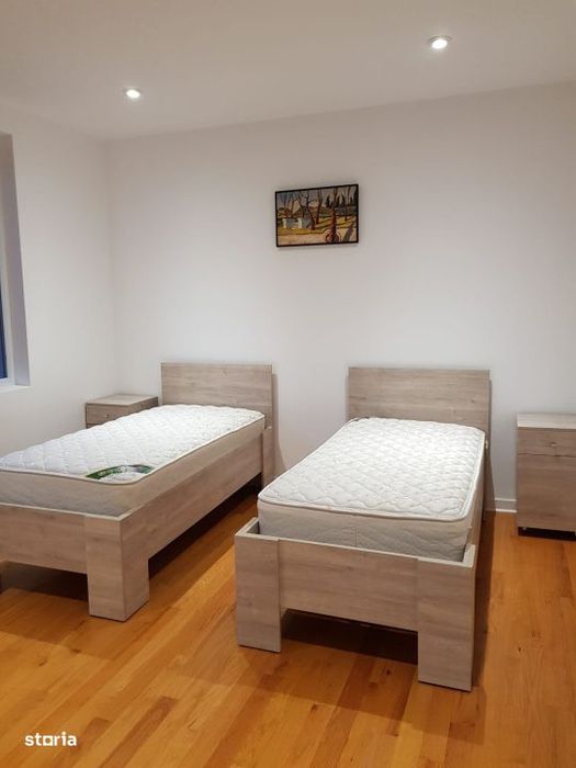Inchiriere cladire 450mp clinica ,camin varstnici, birouri, Zona Tauti