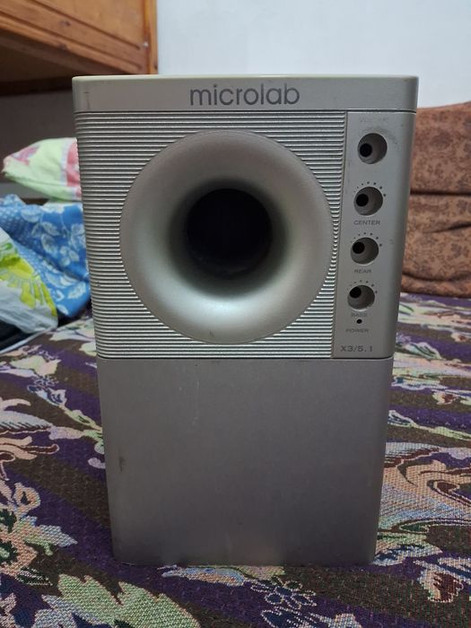 Продам  сабвуфер