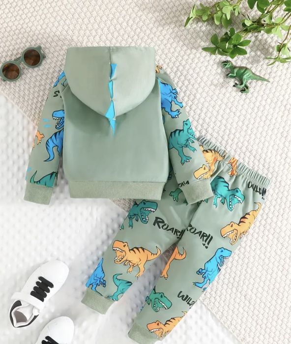 Детский костюмчик 80 р