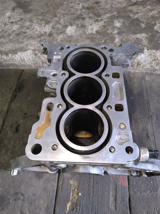 Opel Astra k Bloc motor , Motor 1.0 turbo  injectoare B10XFL HG3 HRY