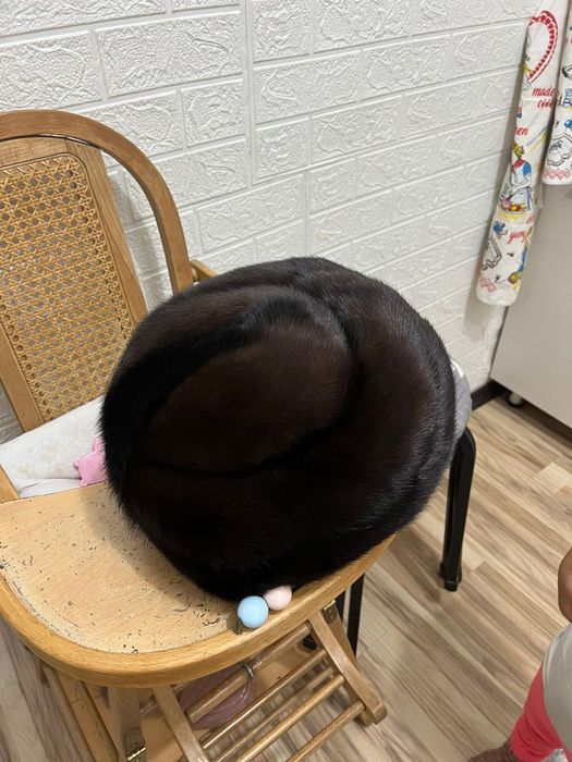 Роскошная женская норковая шапка — тёплая, лёгкая и элегантная