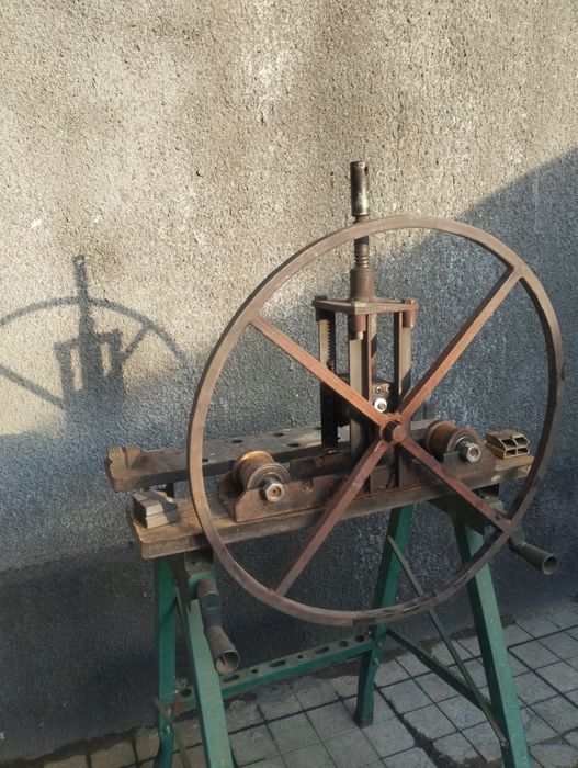 Продам трубогиб с ручным прокатом