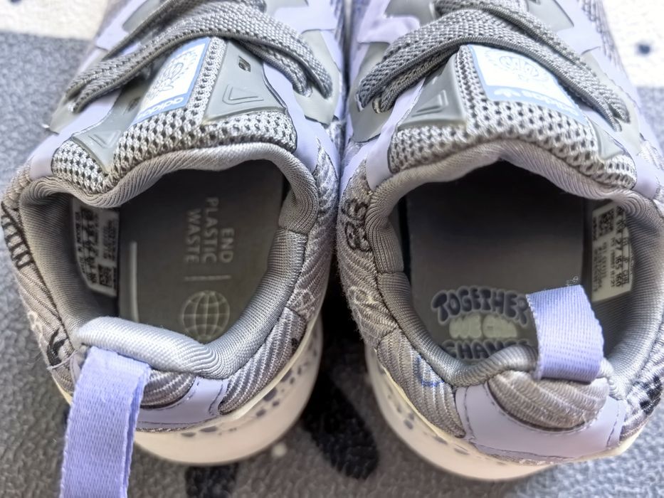 Маратонки Адидас 27