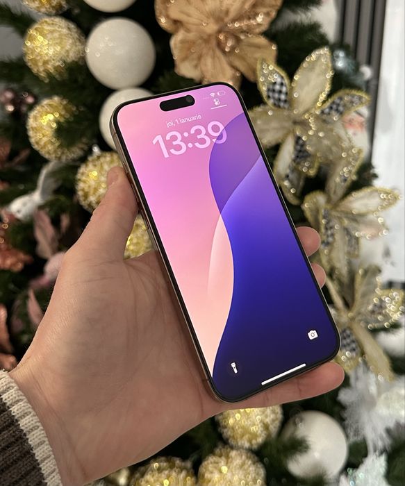 iPhone 16 Pro Max-Baterie 98%