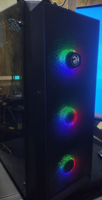 Компьютер, системный блок.