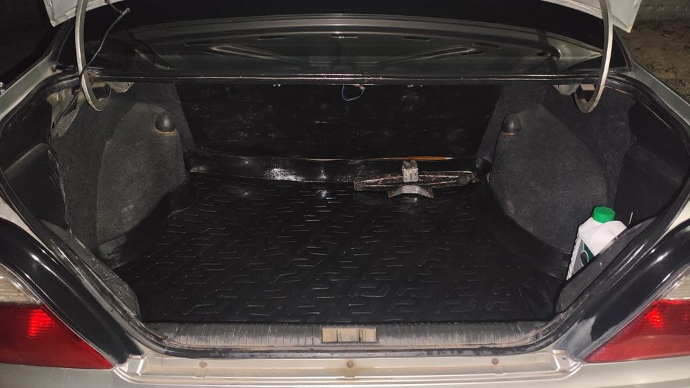 Продам машину Deawoo Nexia