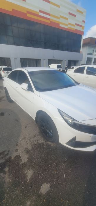 Elantra CN7 ELEGANCE нахт,насия,через банк   булади