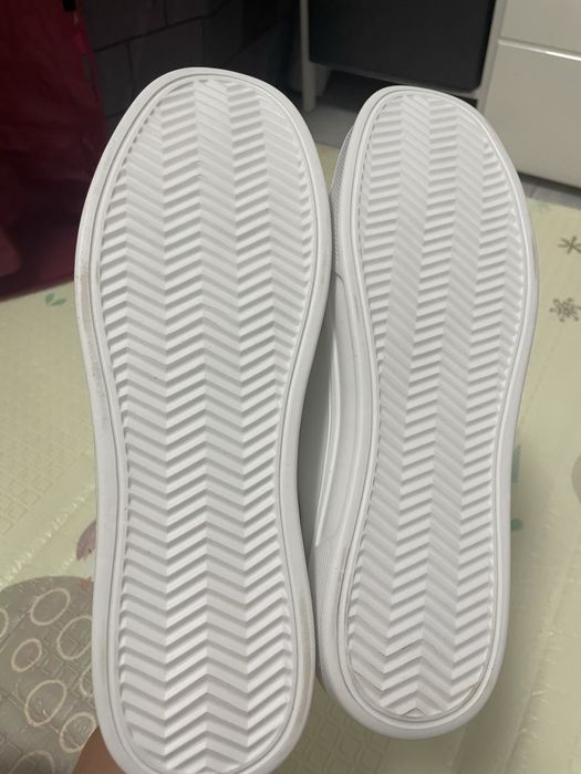Бели маратонки,кецове