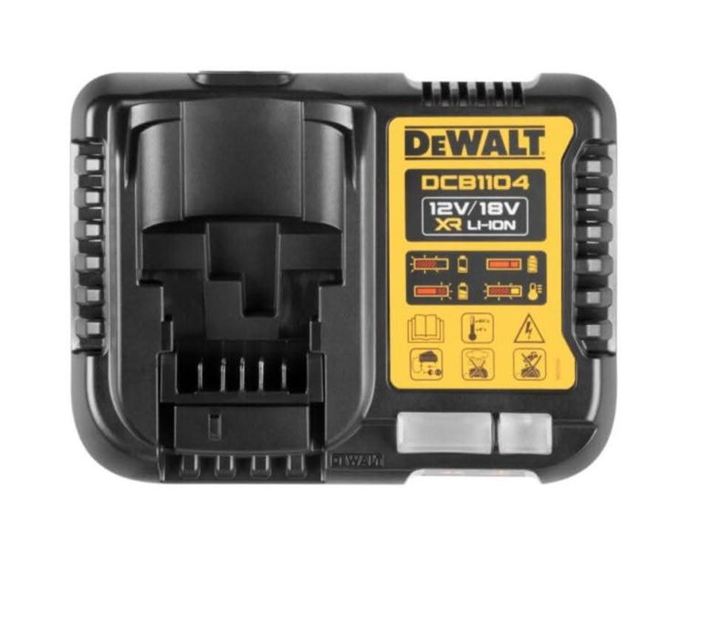 Куфар Tstak6 + Батерия DCB184/5Ah +Зарядно DCB1104 Dewalt