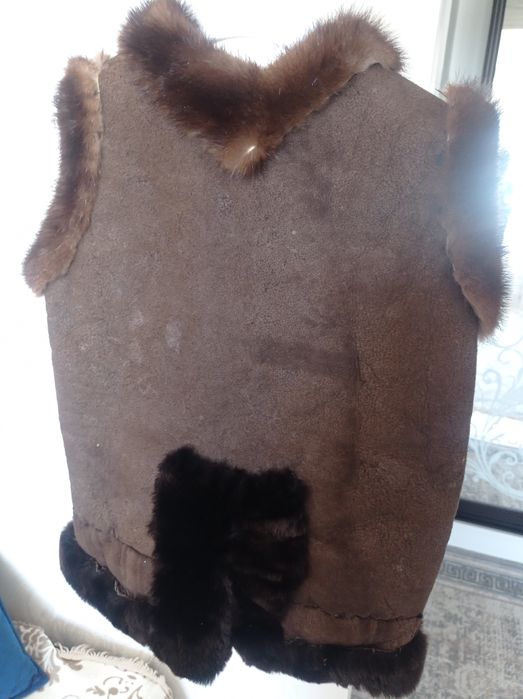 Продам жилет детский