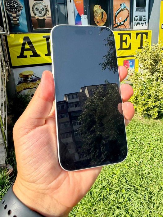 iPhone 16 / 128GB / White / 100% Baterie - ca Nou