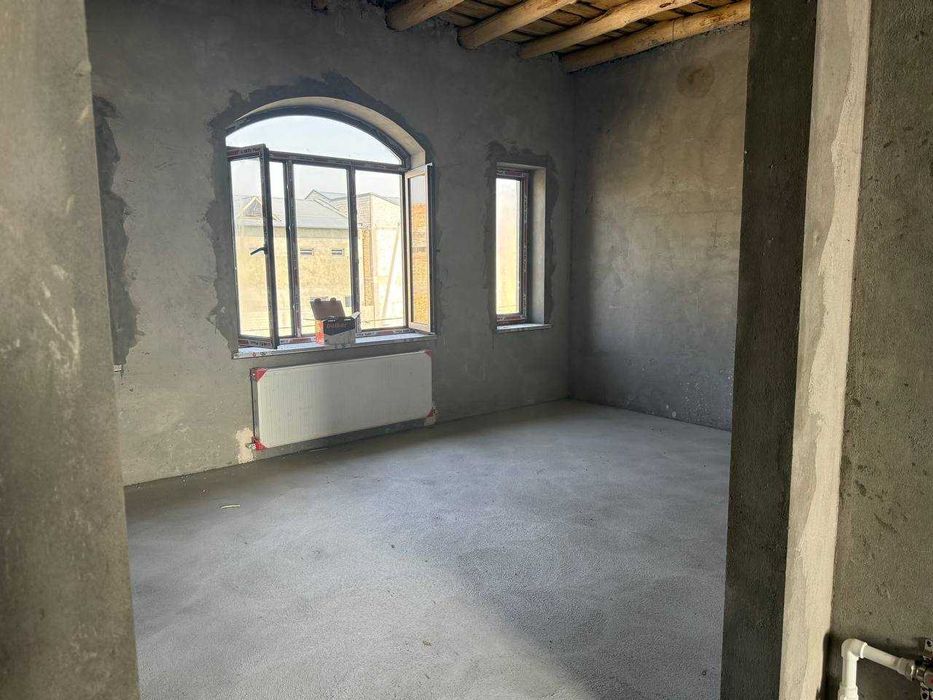 Продаётся участок 2 сотки Метро Хонобод