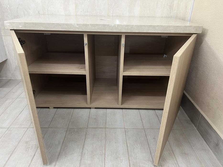 Мраморен плот с шкаф за баня или кухня