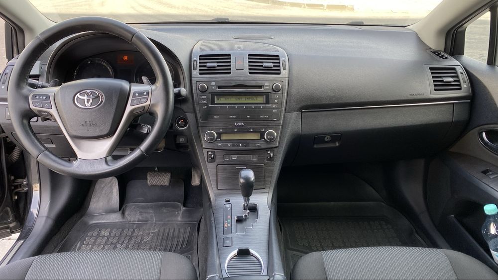 Toyota Avensis T27 150cp bine intreținută