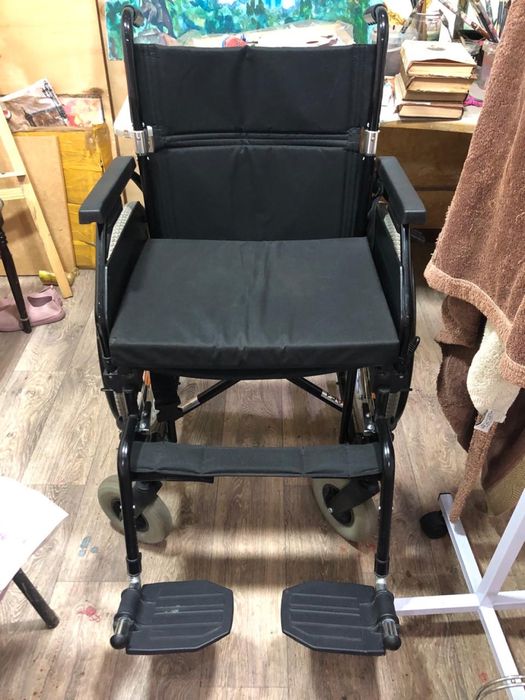 Инвалидная коляска