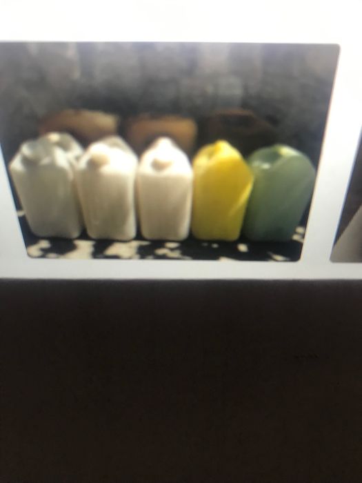 туби,  машинка за ронене на царевица, стъклени дамаджани