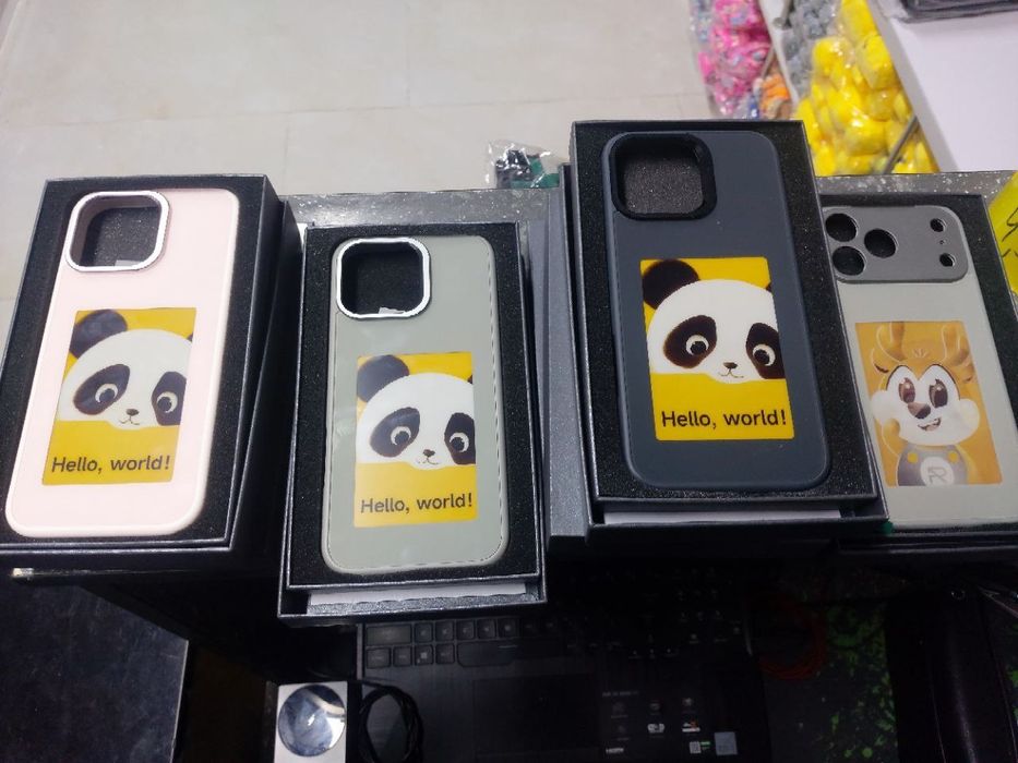 iPhone 16-17 Pro Max uchun  ekranli chexoli