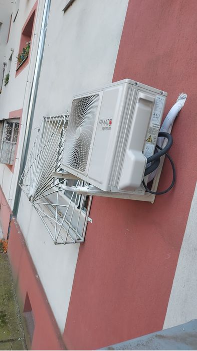 Montez aer conditionat