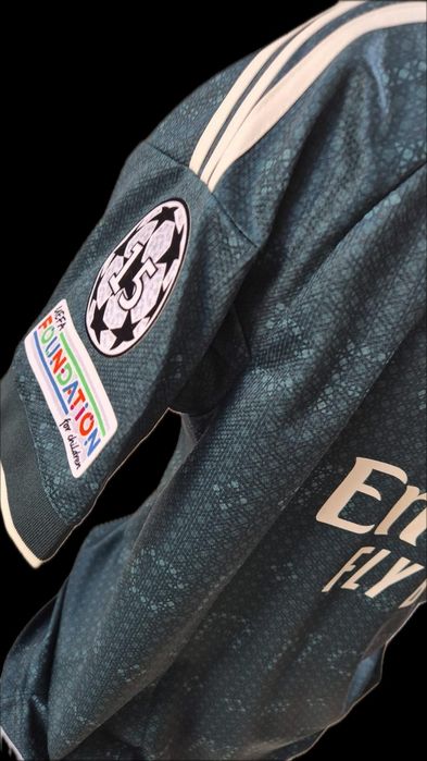 Tricou fotbal Real Madrid Mbappe mărime XL