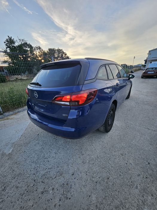 OPEL Astra 2018 — imagine 4