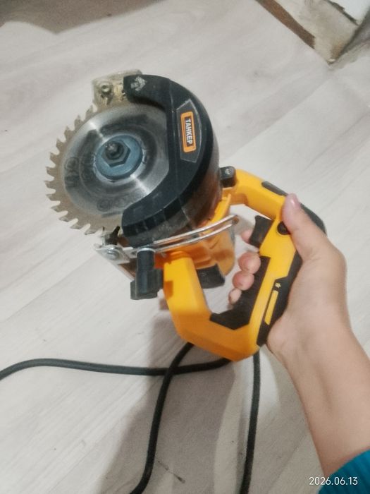 Срочно продам электро пила