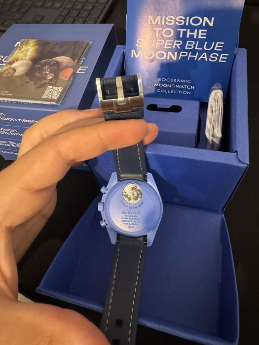 Ceas Moonswatch Mission to Super Blue Moon editie limitata