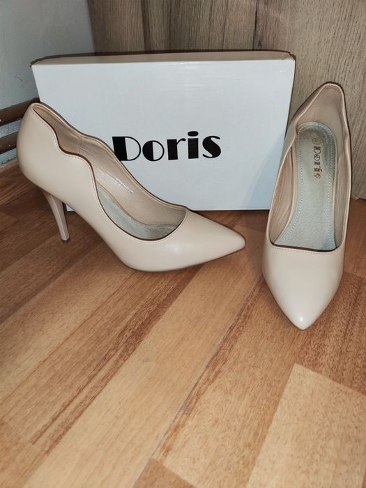 Дамски официални обувки