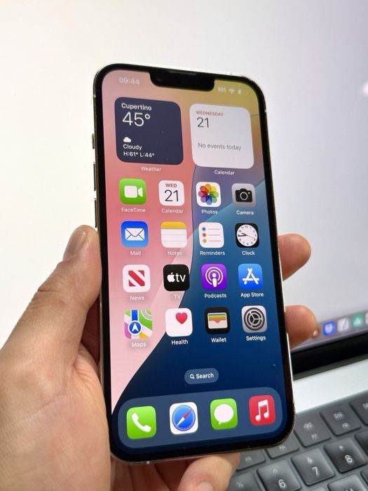 iPhone 13 Pro 128GB Silver , / Бартер / Безупречен