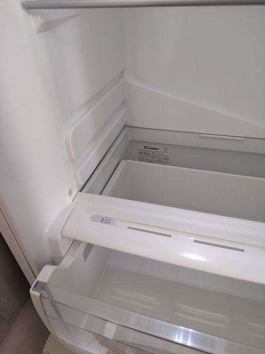 Холодильник - 2 м