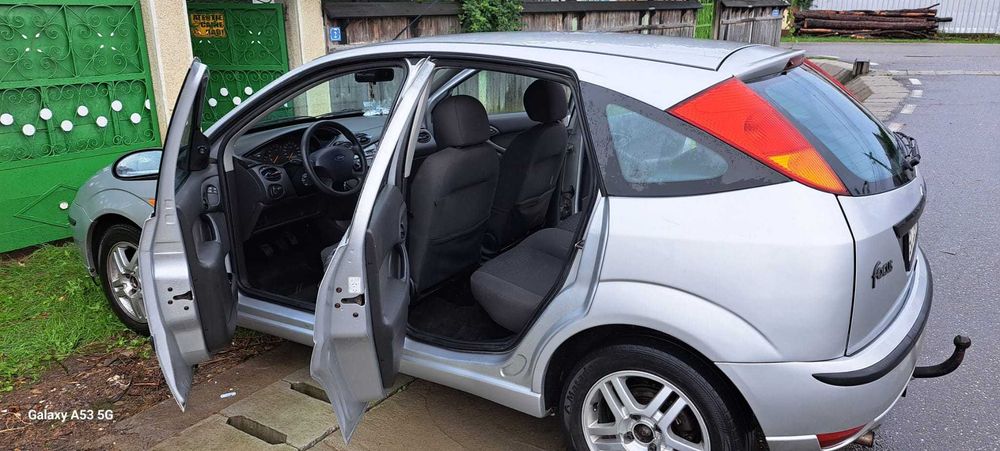 FORD Focus 2004 — imagine 2