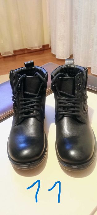 мъжки обувки-нови
