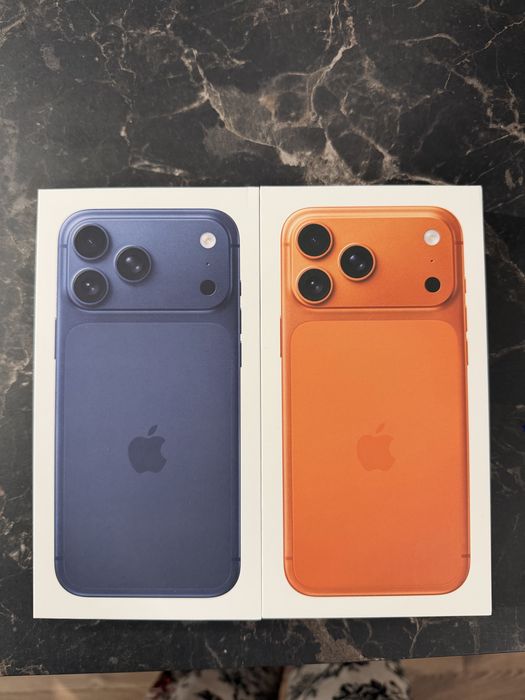 Vand Iphone 17 Pro Max ,256 GB , Deep Blue si Orange.
