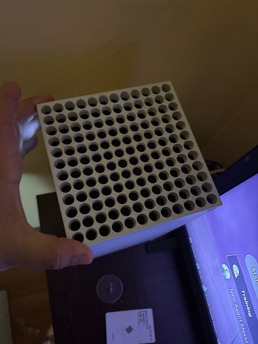 Consolă xbos Siria x memori 1 tera varianta digitală accept schimburi