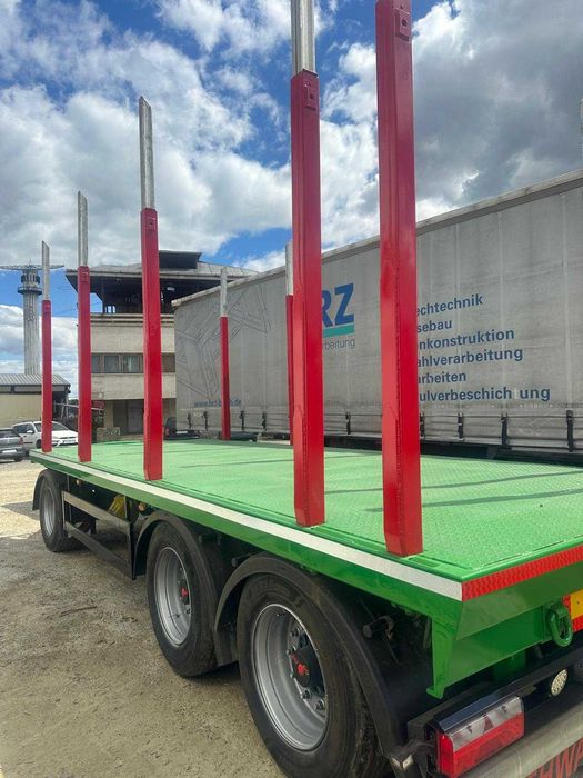 Remorca 04 Schwarzmuller pentru transport lemn