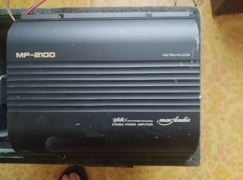 Усилитиль звука и басов