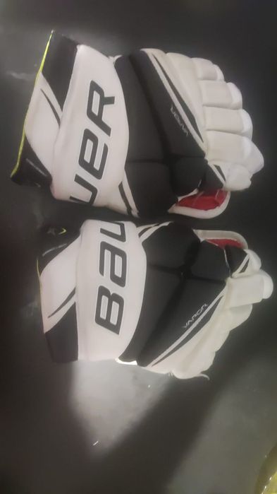 Хоккейная форма.