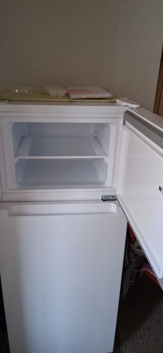 Vânzare frigider nou și racitor în Brasov