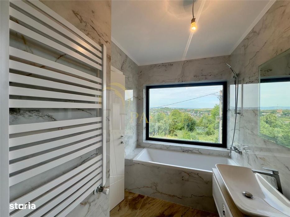 Vila individuala cu panorama  deosebita in Pietrarie Barnova