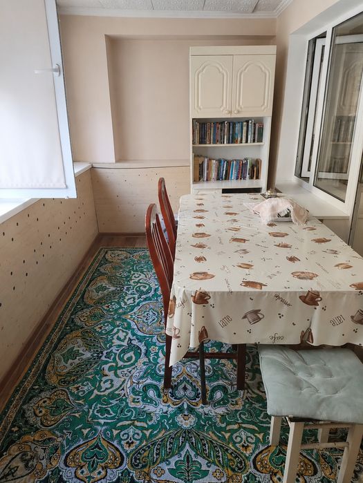 Продам кв. Айтеке би 2