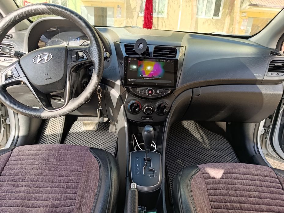 Продам хундай акцент 2015 года