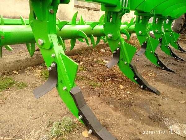 Глубокорыхлитель серии "Труженик"