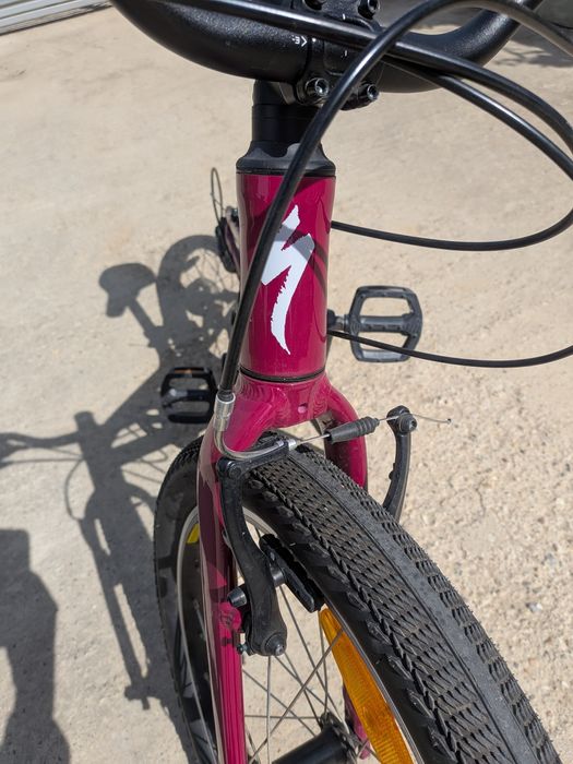 Specialized Jett 20” – ușoară, rapidă.