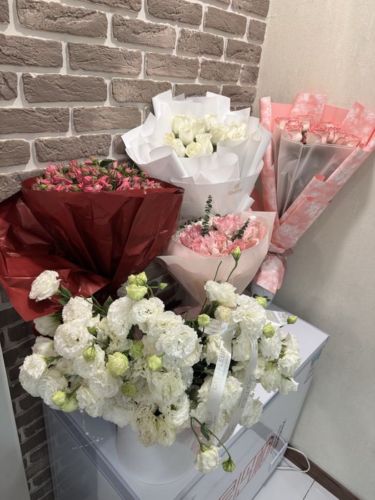 Цветы, букеты от 2000 до 10.000