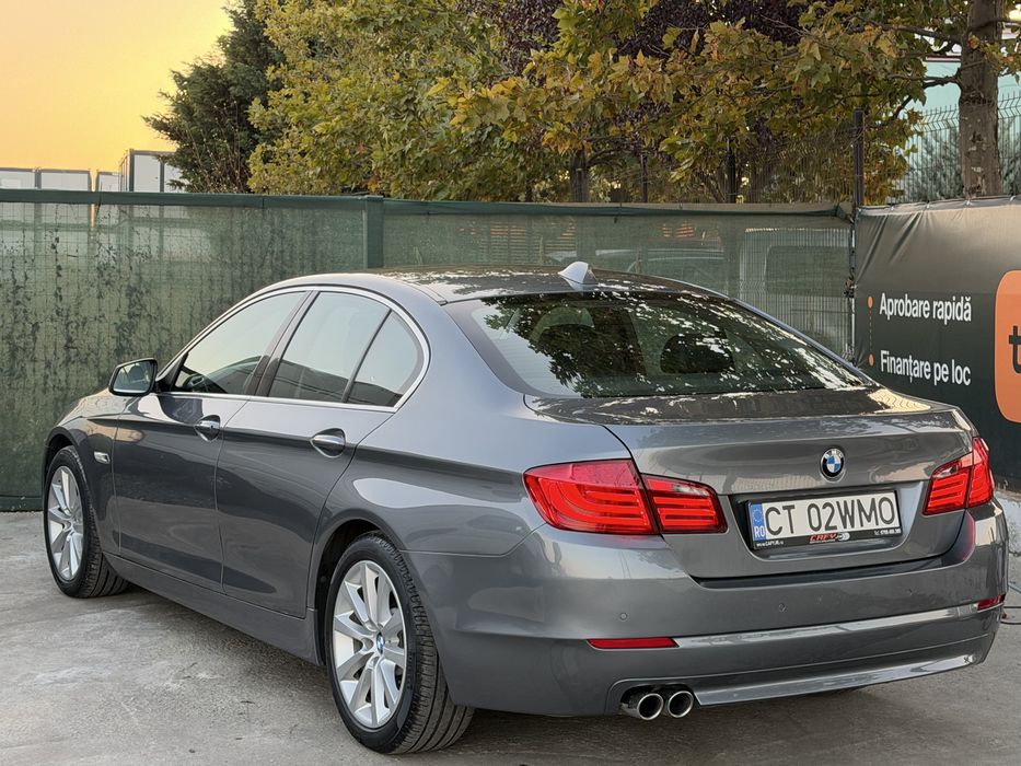 BMW 5 Series 2010 — imagine 4